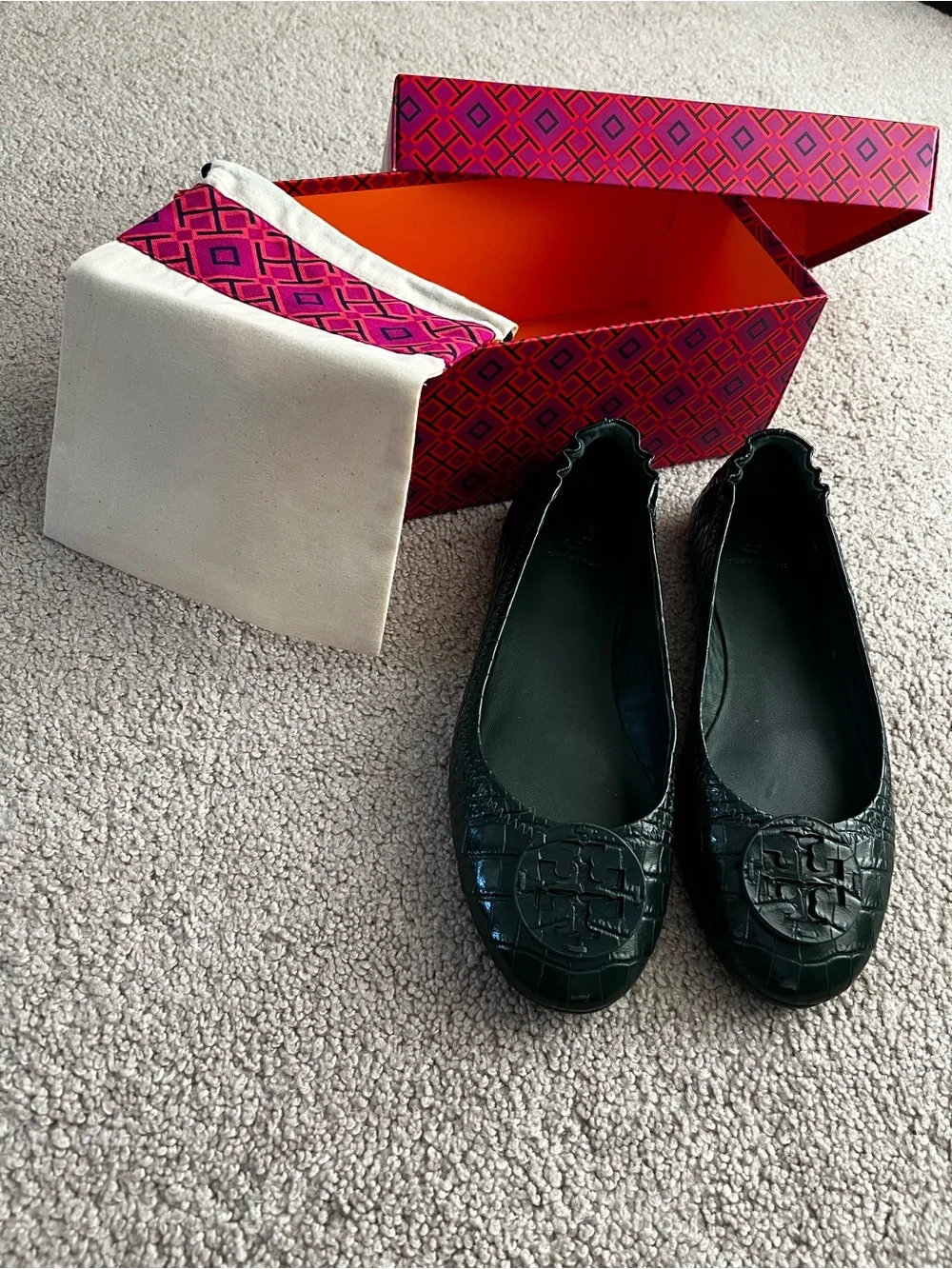 Tory Burch Green Croc-Embossed Minnie Travel Ballet Flats